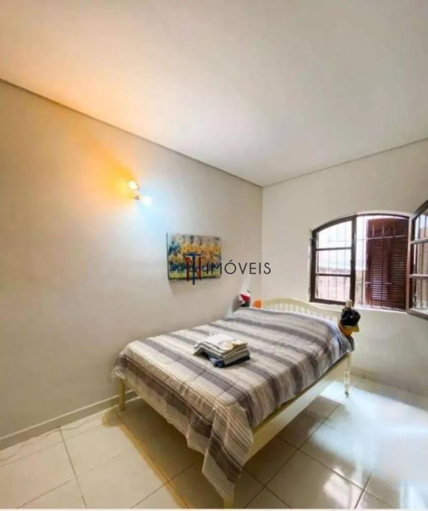 Casa, 3 quartos, 257 m² - Foto 4