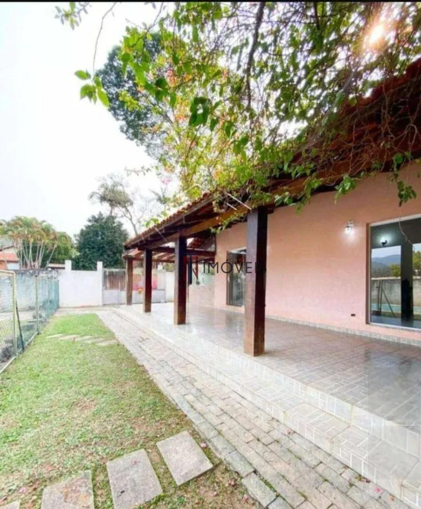 Casa, 3 quartos, 257 m² - Foto 1