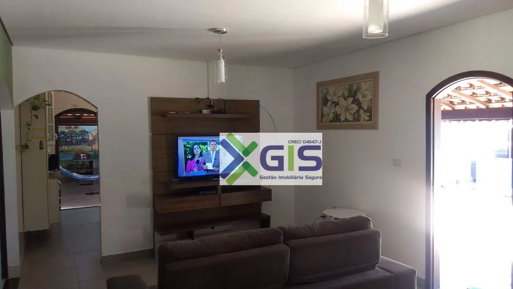 Chácara, 5 quartos, 1060 m² - Foto 4