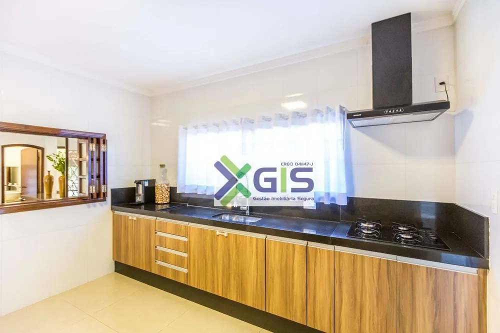 Casa, 4 quartos, 343 m² - Foto 1
