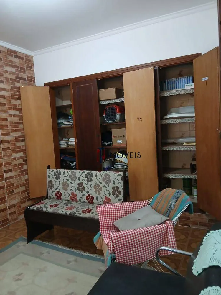 Casa, 4 quartos, 198 m² - Foto 1