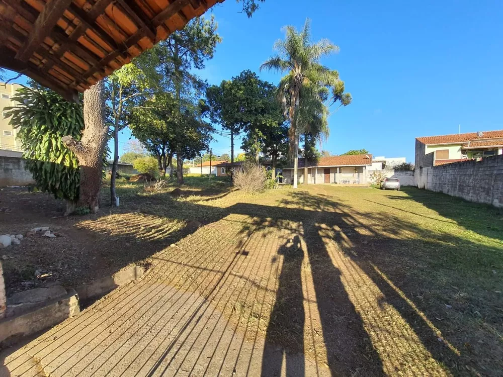 Chácara à venda com 3 quartos, 200m² - Foto 6