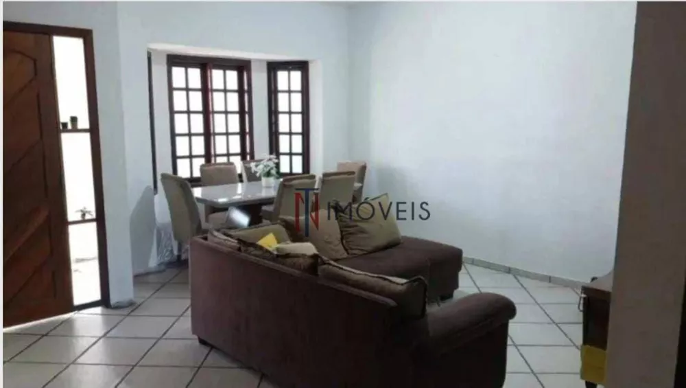 Casa à venda com 3 quartos, 140M2 - Foto 1