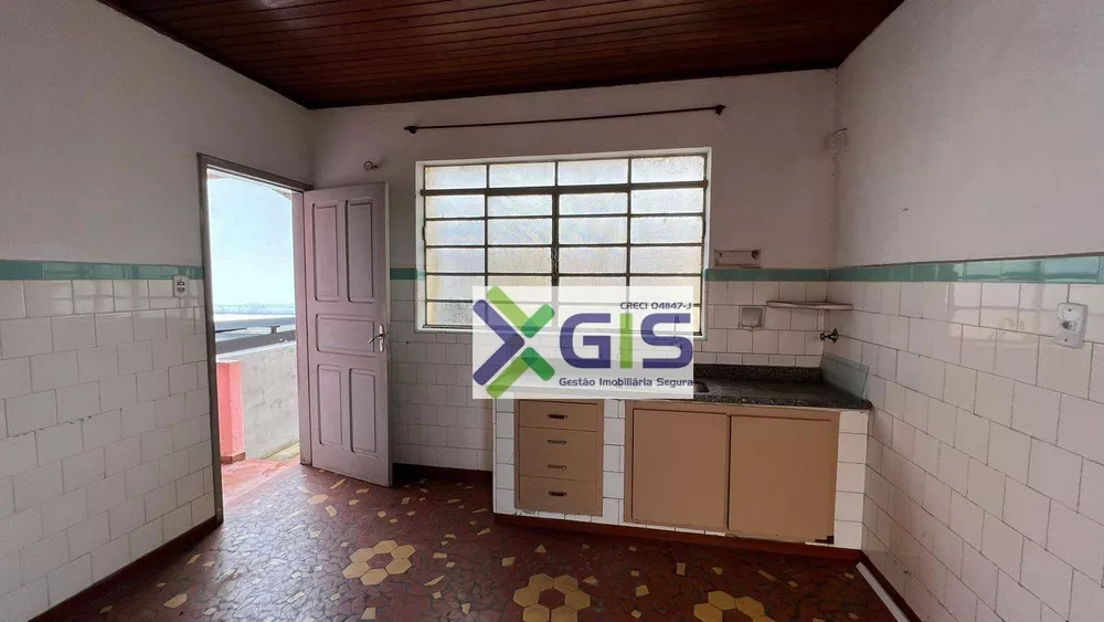 Sobrado à venda com 4 quartos, 123m² - Foto 1