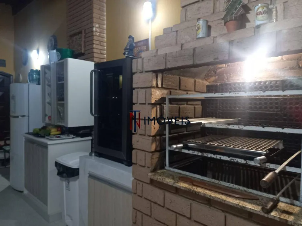 Sobrado, 4 quartos, 282 m² - Foto 2