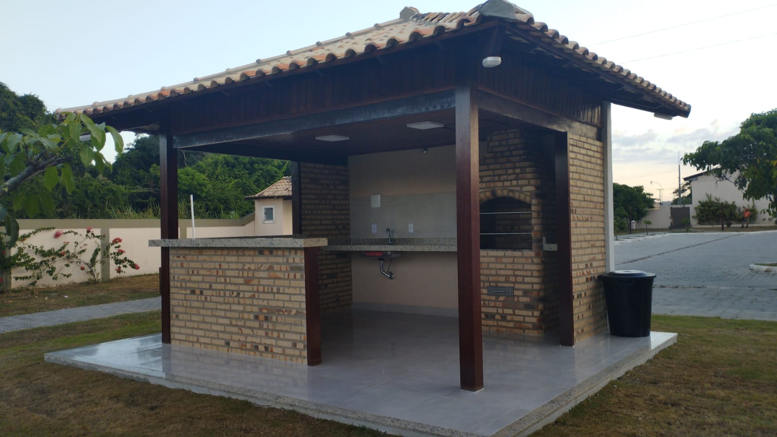 Casa de Condomínio à venda com 2 quartos, 120m² - Foto 29