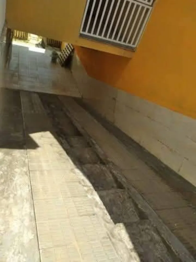 Casa, 3 quartos, 250 m² - Foto 4
