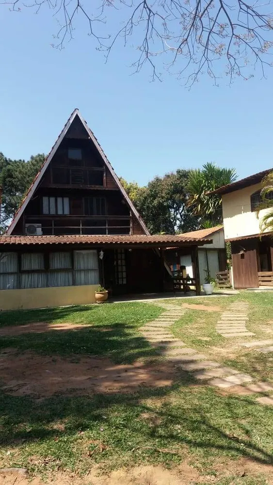 Sítio, 3 quartos, 2160 m² - Foto 2