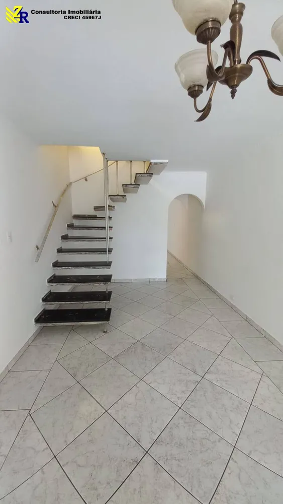 Sobrado, 4 quartos, 228 m² - Foto 2