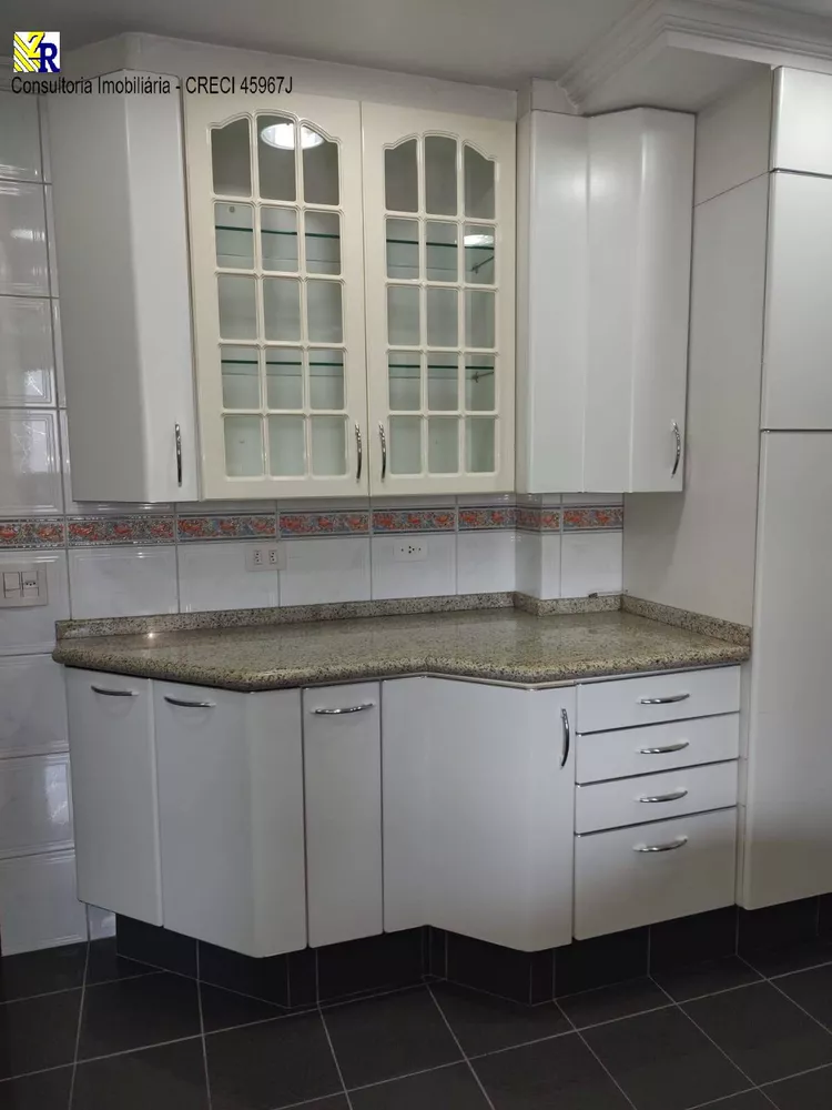 Apartamento à venda e aluguel com 5 quartos, 175m² - Foto 3