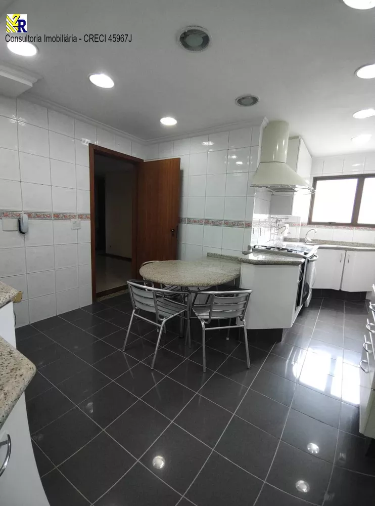 Apartamento à venda e aluguel com 5 quartos, 175m² - Foto 7