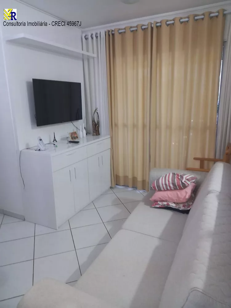 Apartamento à venda com 2 quartos, 45m² - Foto 1