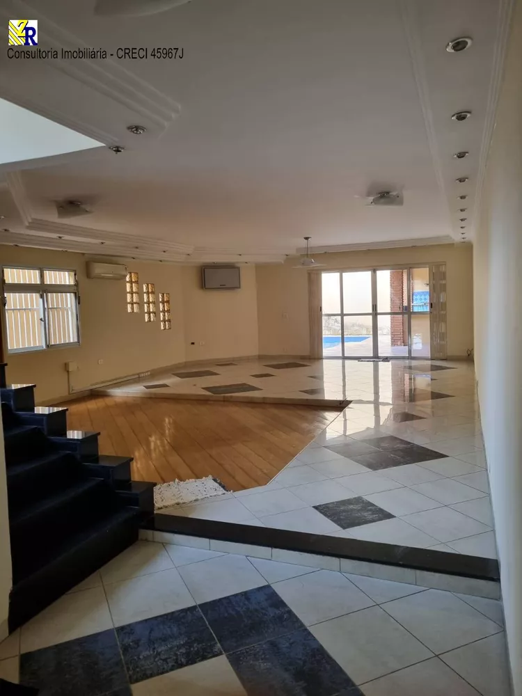 Sobrado à venda com 5 quartos, 450m² - Foto 2