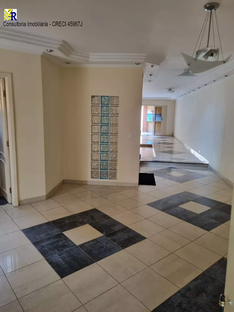 Sobrado à venda com 5 quartos, 450m² - Foto 4