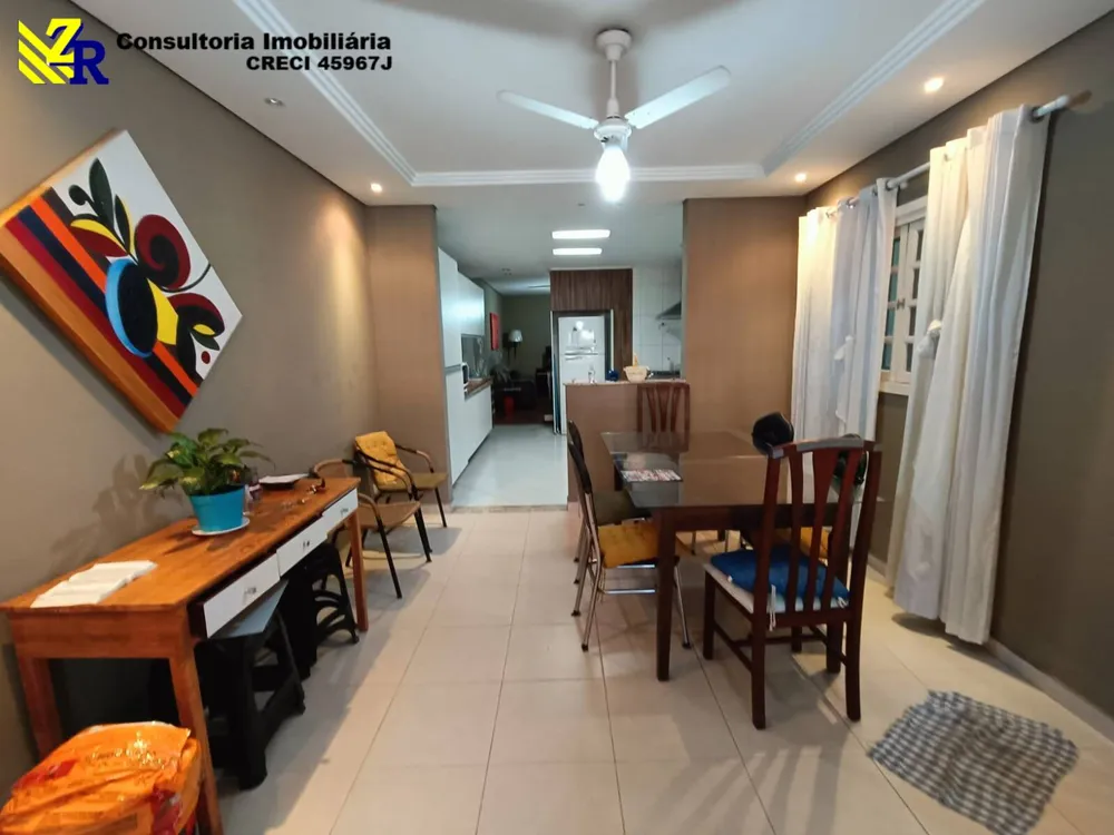 Sobrado, 3 quartos, 250 m² - Foto 1