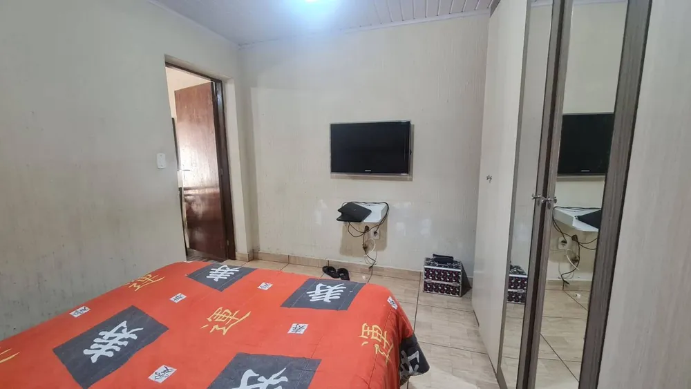 Casa, 5 quartos, 210 m² - Foto 2