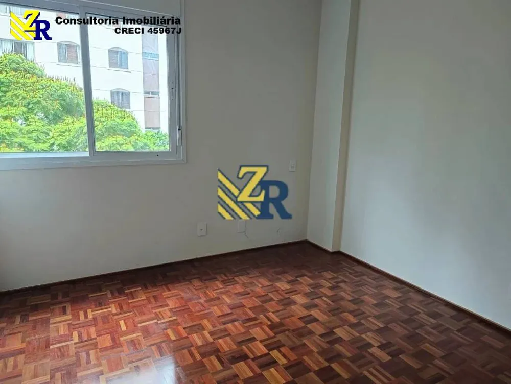 Apartamento, 3 quartos, 120 m² - Foto 2