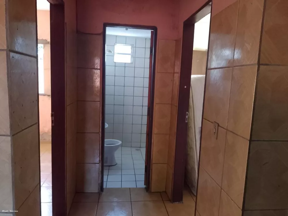 Casa à venda com 2 quartos, 160m² - Foto 3