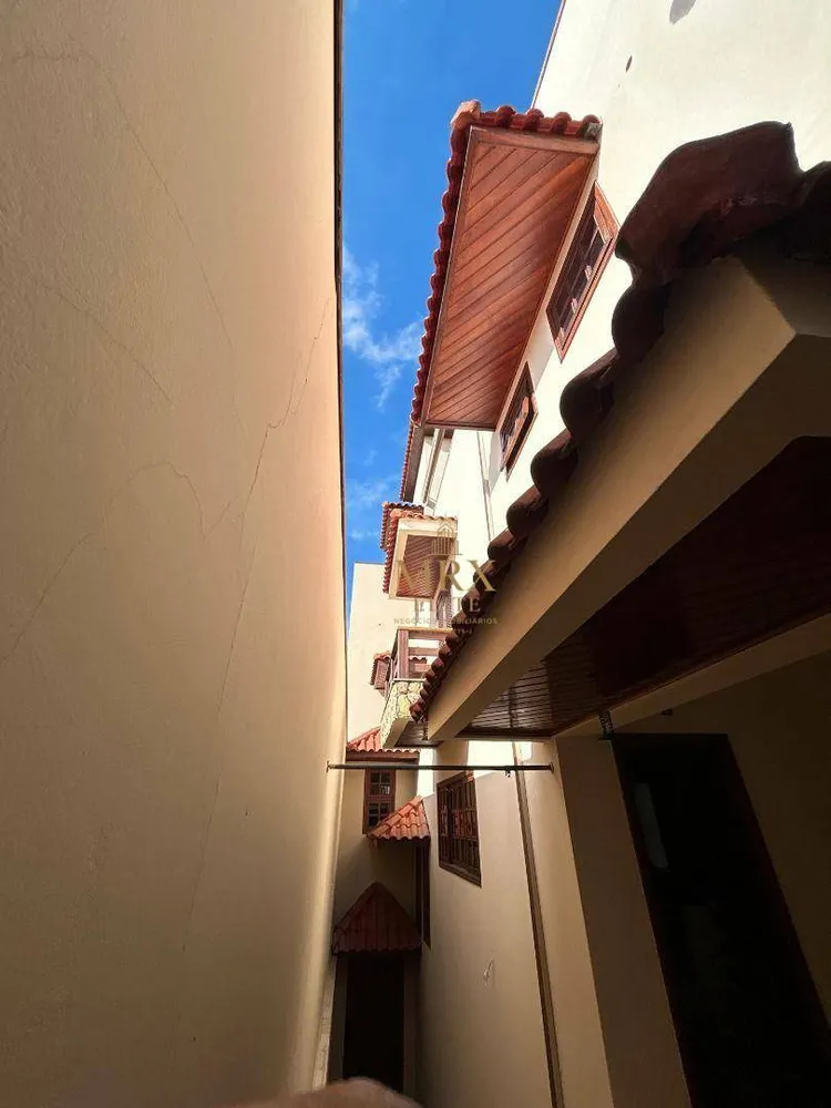 Sobrado, 4 quartos, 330 m² - Foto 4