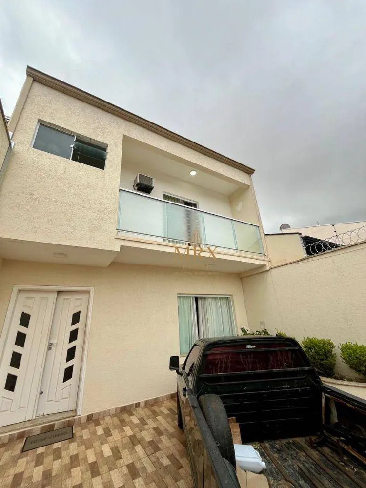Casa, 3 quartos, 156 m² - Foto 2