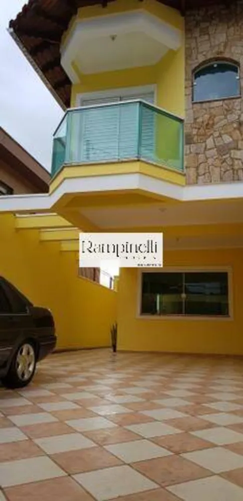 Sobrado, 3 quartos, 210 m² - Foto 1