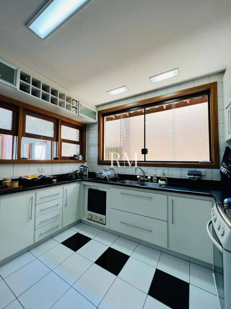 Casa, 3 quartos, 260 m² - Foto 8