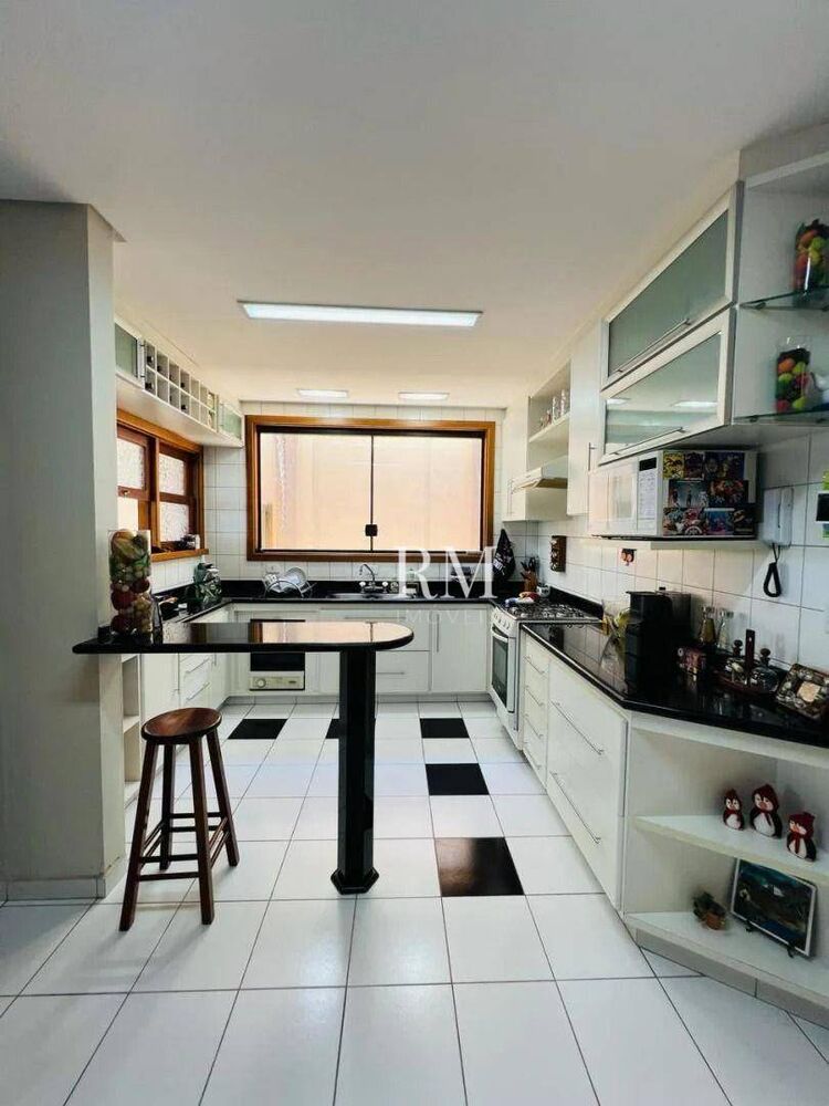 Casa, 3 quartos, 260 m² - Foto 7