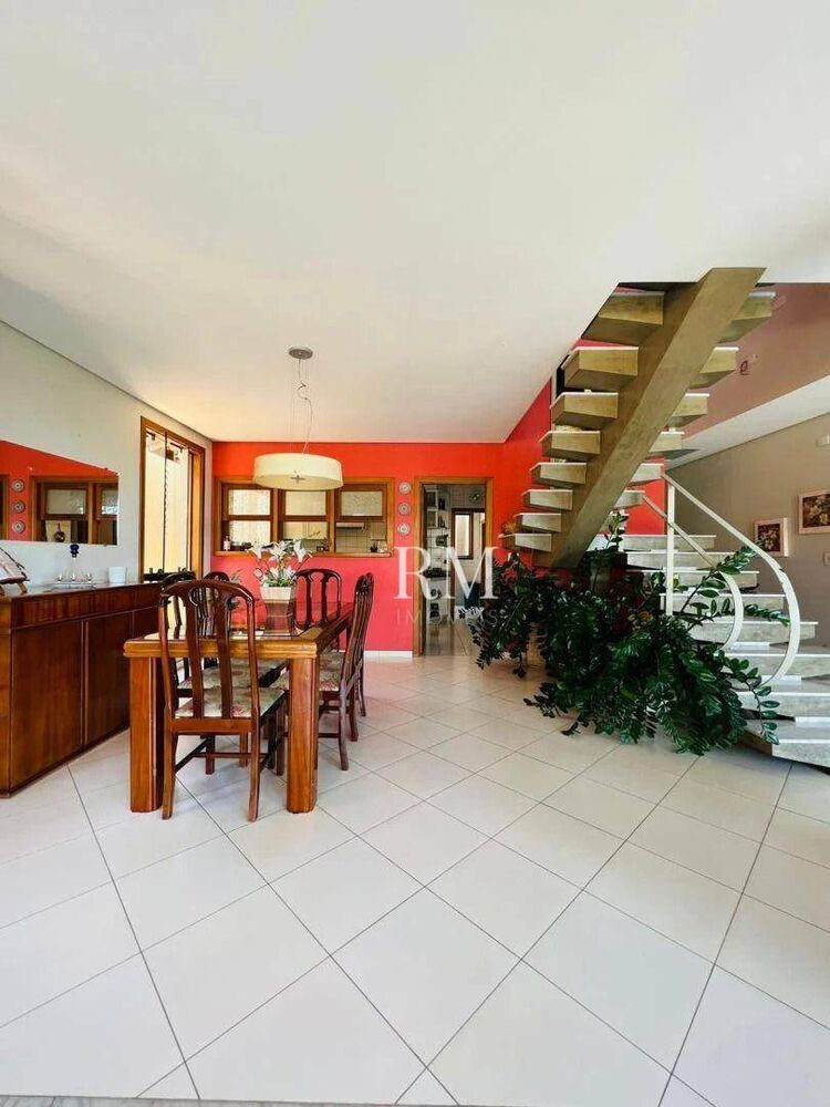 Casa, 3 quartos, 260 m² - Foto 3