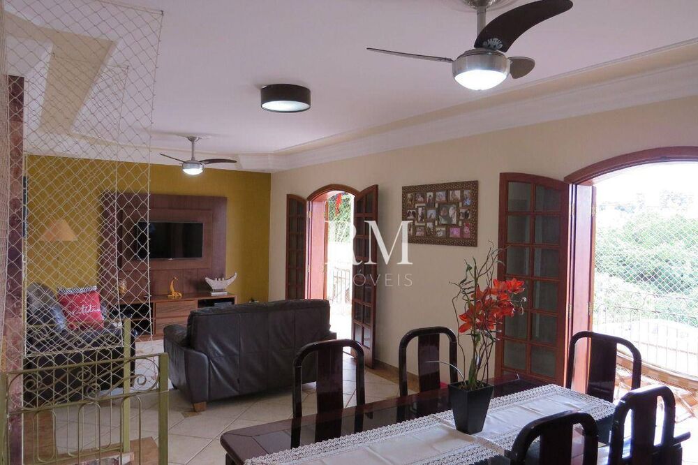 Casa, 3 quartos, 220 m² - Foto 8