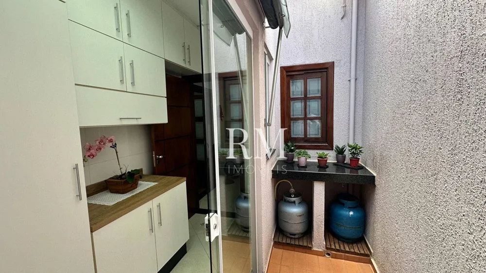 Casa, 3 quartos, 122 m² - Foto 2