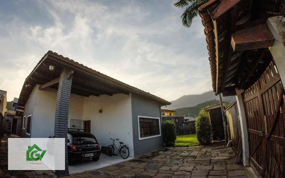 Casa, 3 quartos, 216 m² - Foto 8