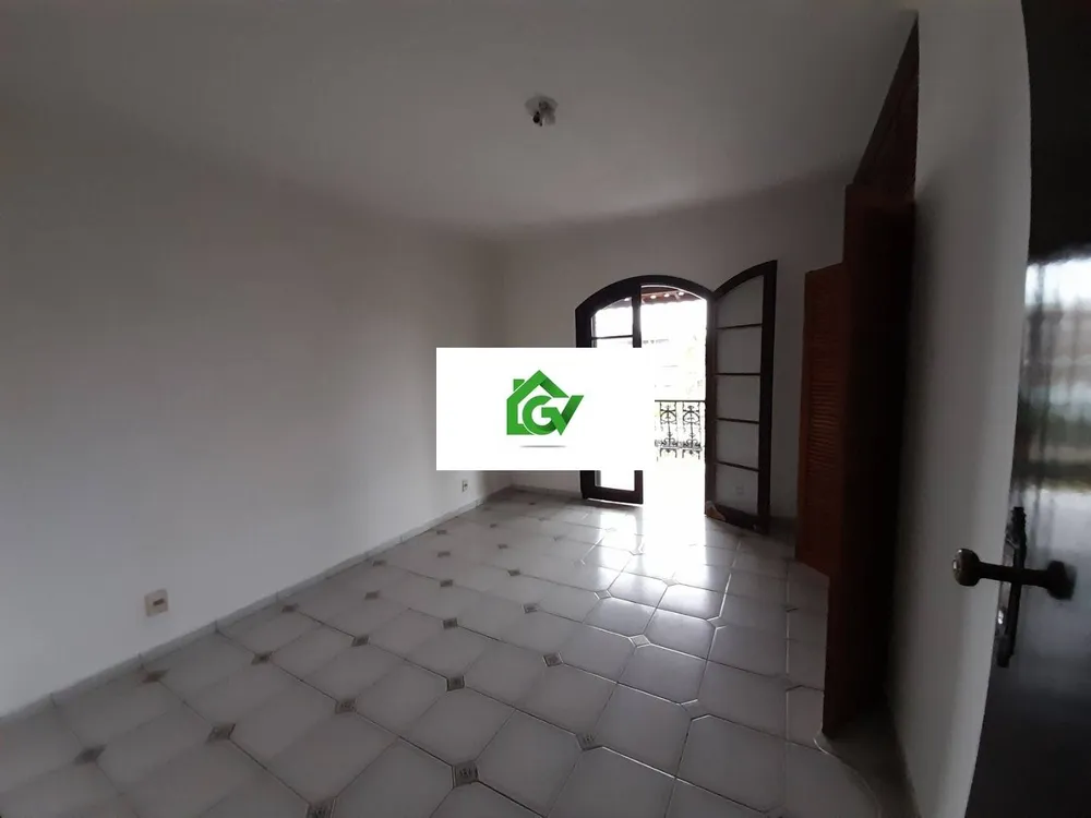 Casa, 3 quartos, 248 m² - Foto 6