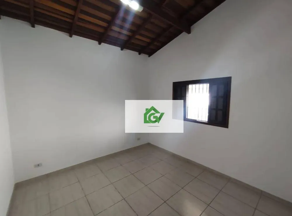 Casa, 3 quartos, 180 m² - Foto 1