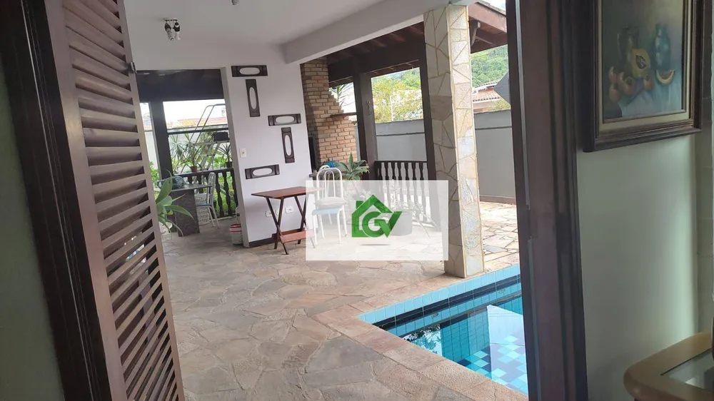 Sobrado, 4 quartos, 369 m² - Foto 2