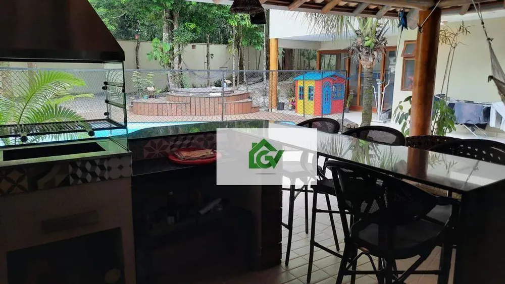 Sobrado, 4 quartos, 335 m² - Foto 1