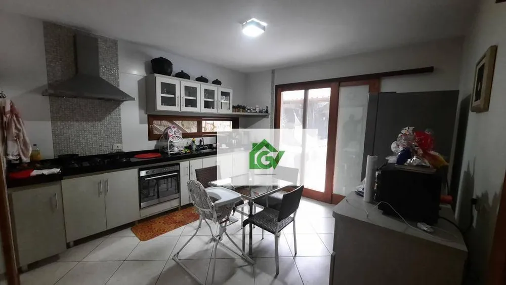Sobrado, 4 quartos, 335 m² - Foto 8
