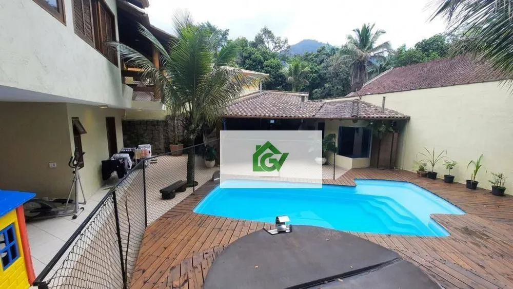 Sobrado, 4 quartos, 335 m² - Foto 3