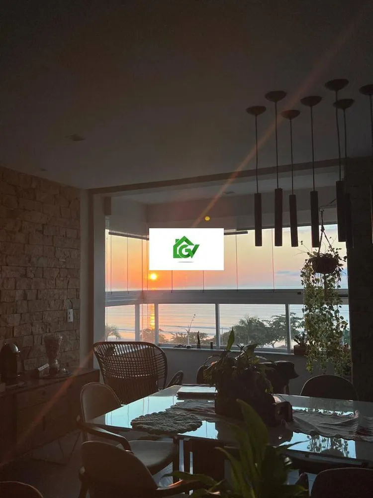 Apartamento, 3 quartos, 132 m² - Foto 1