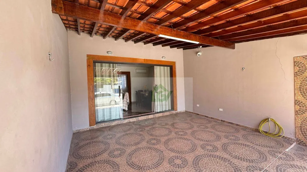 Casa, 3 quartos, 175 m² - Foto 1