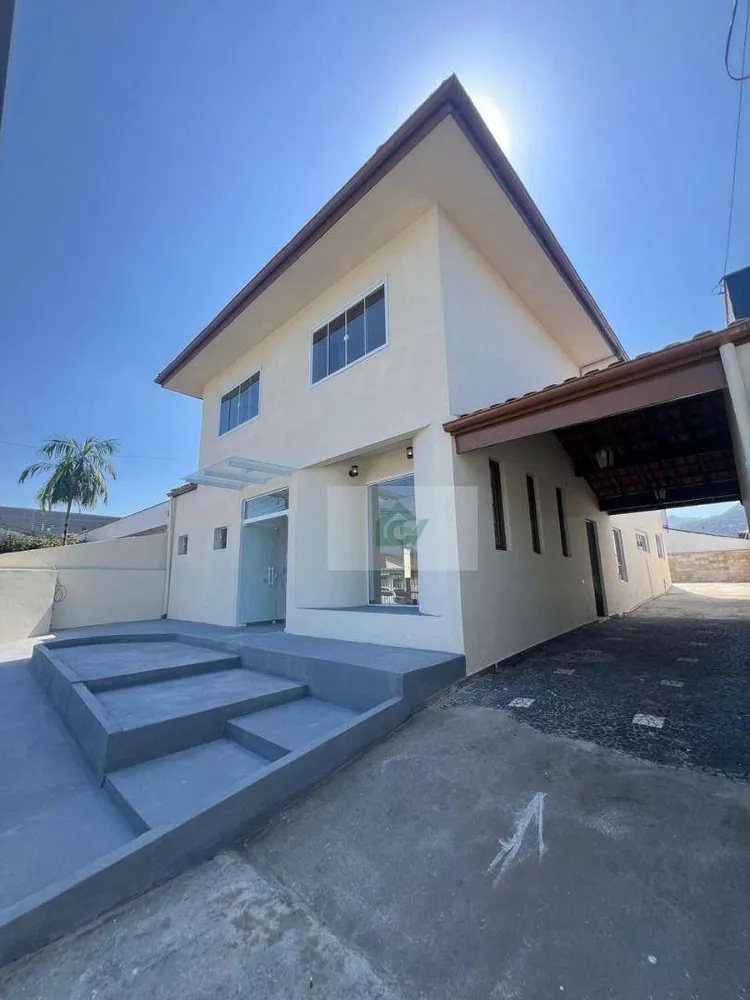Casa, 2 quartos, 150 m² - Foto 1