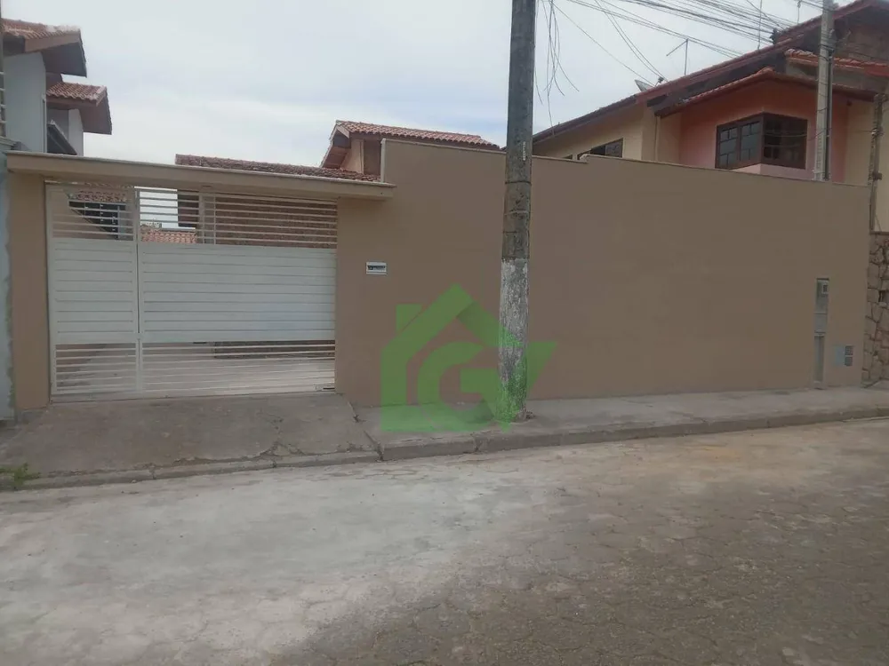 Casa, 4 quartos, 223 m² - Foto 1