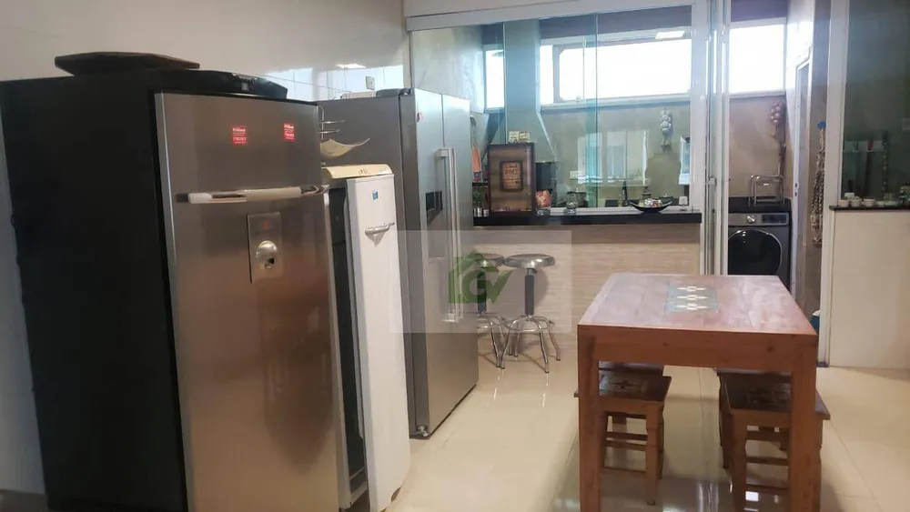 Casa, 3 quartos, 128 m² - Foto 1