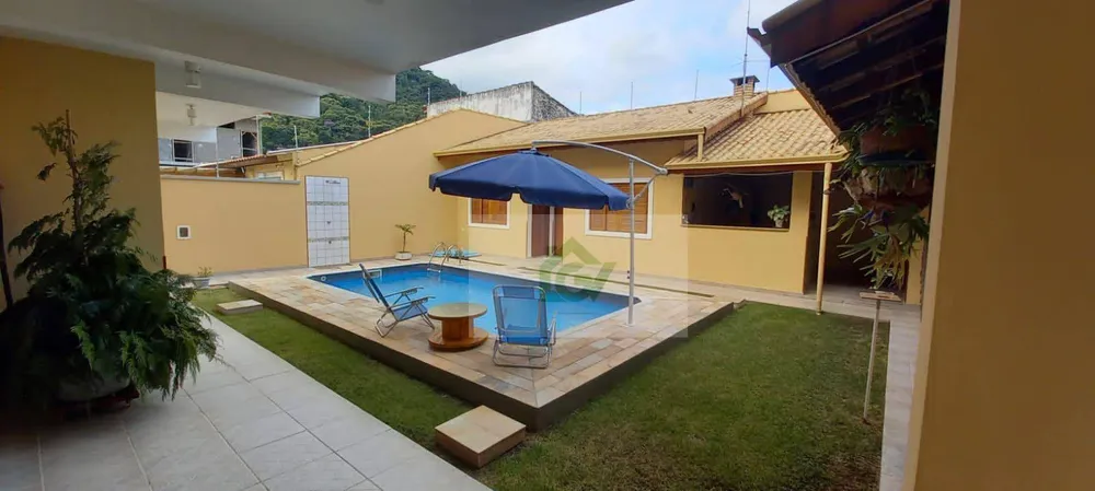 Casa, 6 quartos, 277 m² - Foto 11