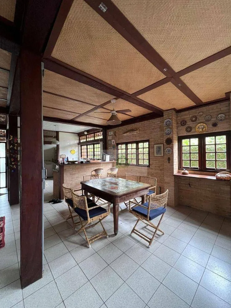 Casa, 4 quartos, 240 m² - Foto 10