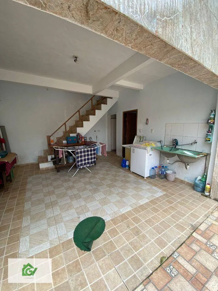 Sobrado, 5 quartos, 180 m² - Foto 3