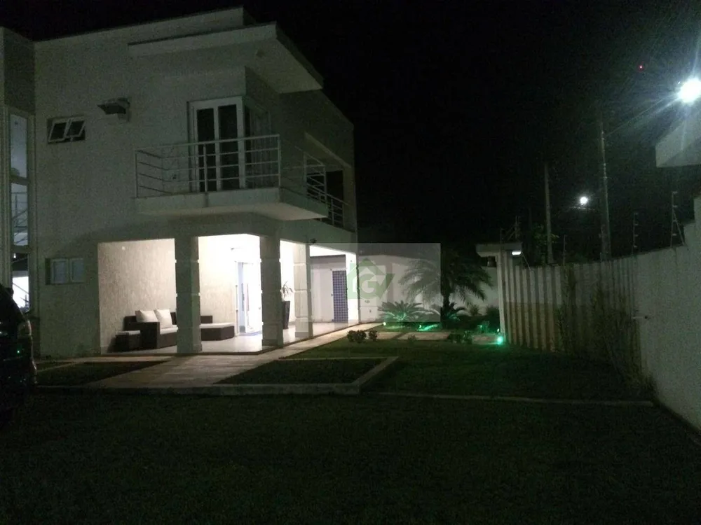 Casa, 5 quartos, 450 m² - Foto 1