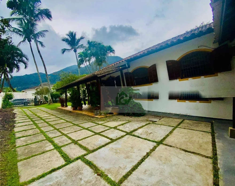 Casa, 7 quartos, 400 m² - Foto 1