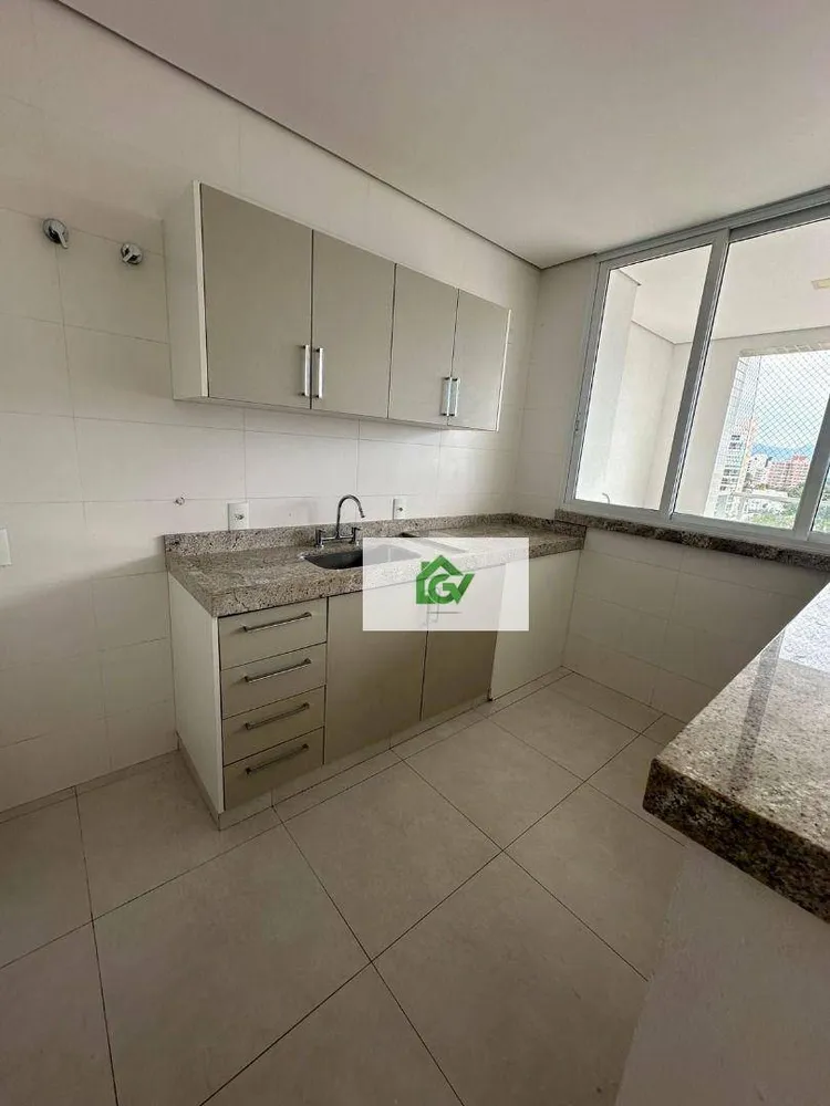 Apartamento, 3 quartos, 130 m² - Foto 2