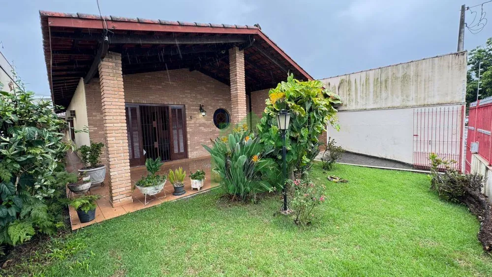 Casa, 3 quartos, 170 m² - Foto 2
