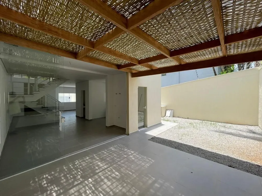 Casa, 4 quartos, 180 m² - Foto 3